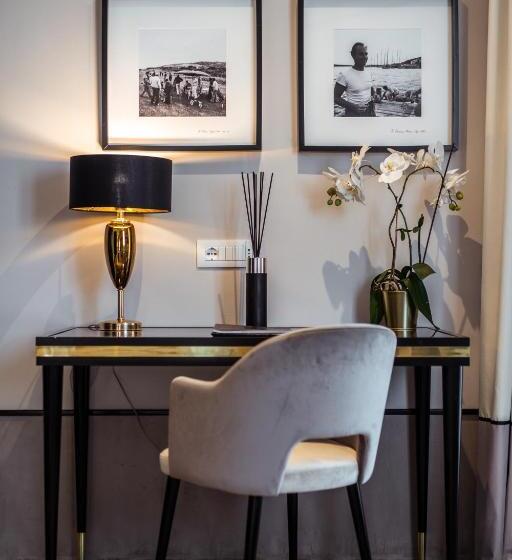 جناح مزود بجاكوزى, La Locanda Del Conte Mameli