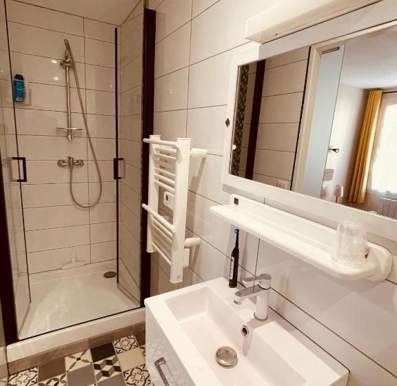 低层单卧公寓, Le Clos Robinson