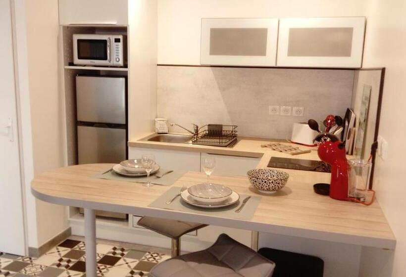 Апартаменты 1 Спальня Нижний Этаж, Le Clos Robinson