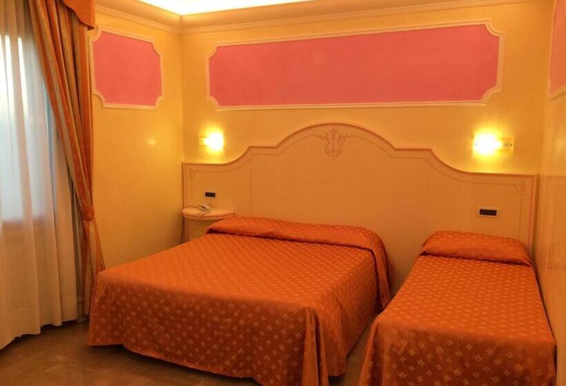 غرفة قياسية ثلاثية, Locanda Zabotto