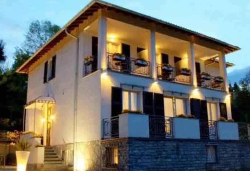 Quarto Estandar com Sacada, Miralago B&b And Apartments