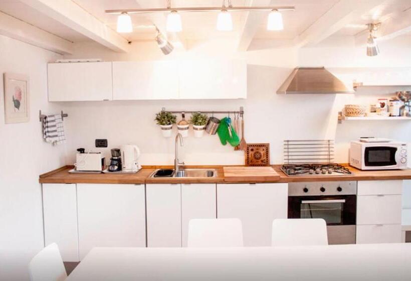 침실 2개 아파트, Miralago B&b And Apartments