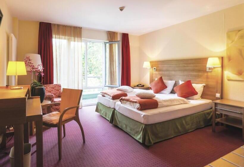 Полулюкс, Nashira Kurpark Hotel 100 Prozent Barrierefrei