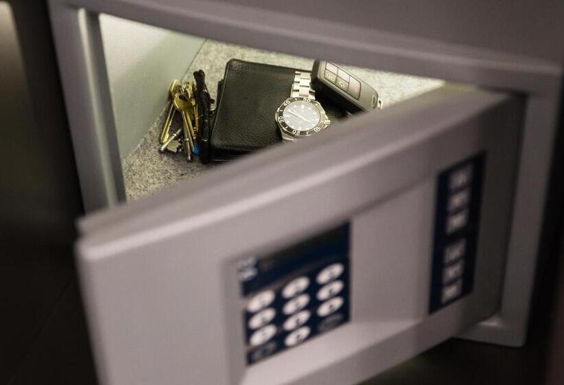 חדר סופריור, Nova Park Conference