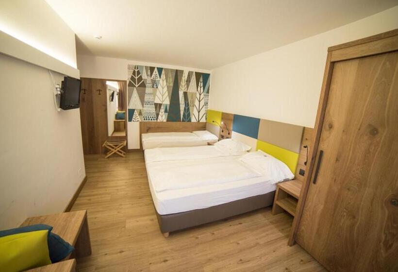 חדר קלאסי לשלושה, Olimpionico