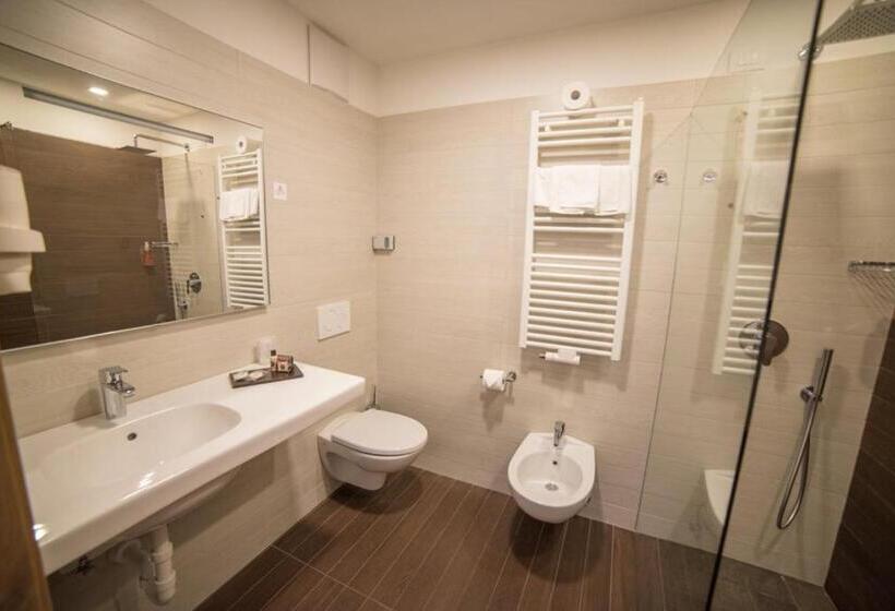 סוויטת ג'וניור משפחתית, Olimpionico