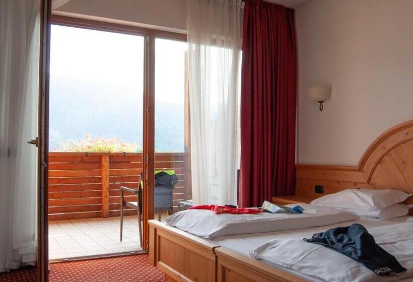 חדר דלוקס לארבעה, Olimpionico