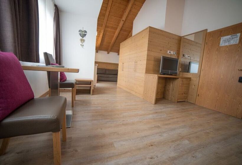 סוויטה משפחתית, Olimpionico