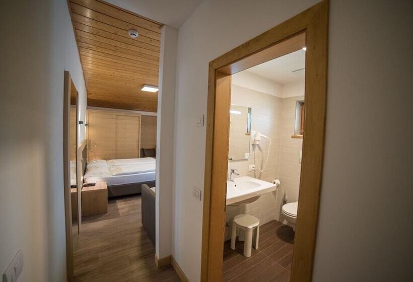 חדר סופריור לשלושה, Olimpionico