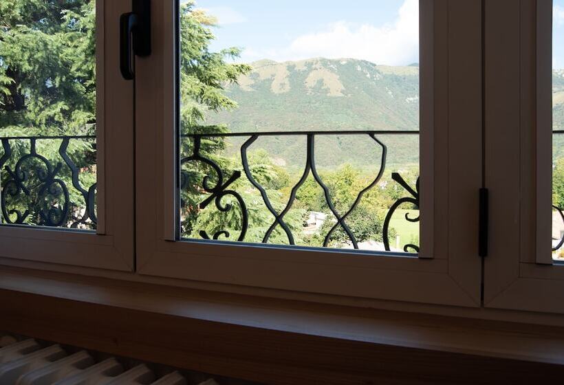 スタンダードルーム, Oliva