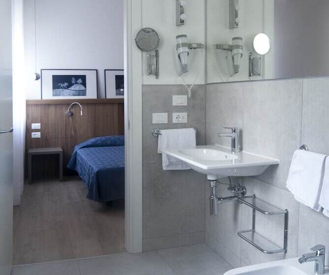 スタンダードルーム, Oliva