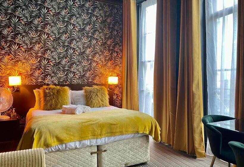 디럭스 스위트 바다 전망, Brighton Black Hotel & Hot Tubs