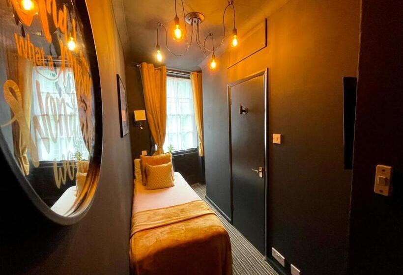 싱글 디럭스 룸, Brighton Black Hotel & Hot Tubs