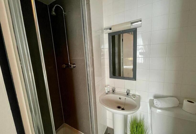 디럭스 패밀리 룸, Brighton Black Hotel & Hot Tubs