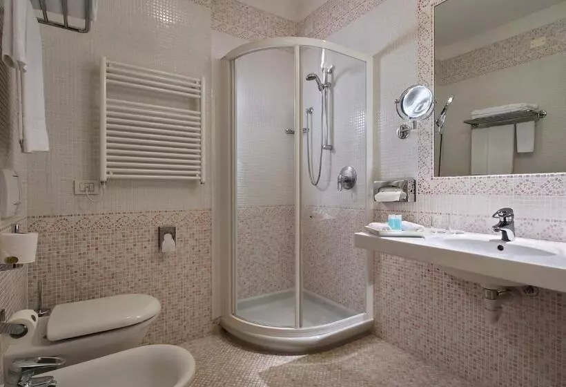 Classic room with balcony, Palace Hotel San Pietro