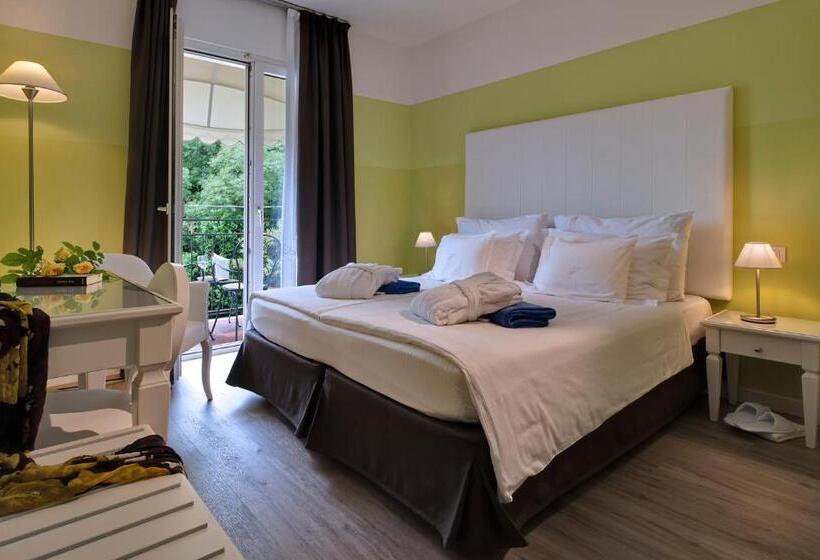 Classic room with balcony, Palace Hotel San Pietro