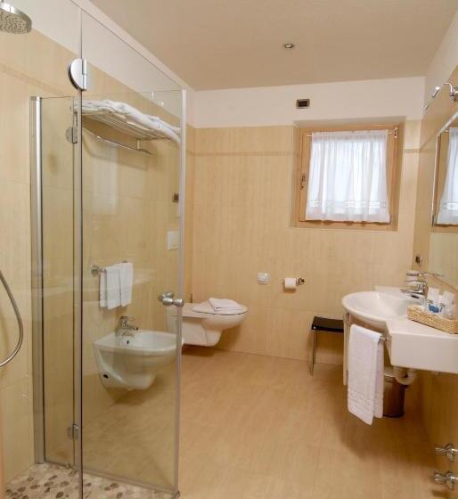 اتاق سوپریور, Paradise Lodge