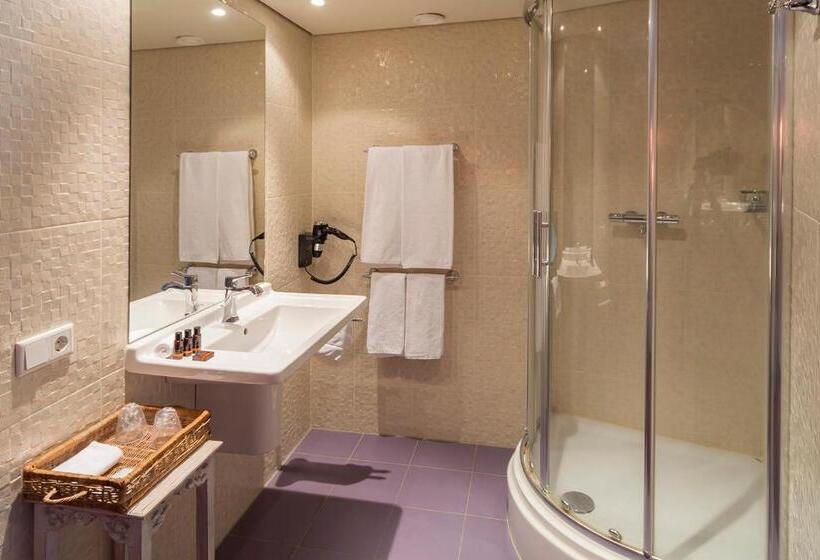 豪华房间, Reehorst