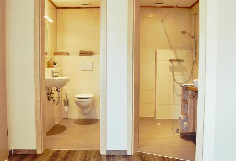 带1个卧室的带阳台的公寓, Restaurant Doppeladler