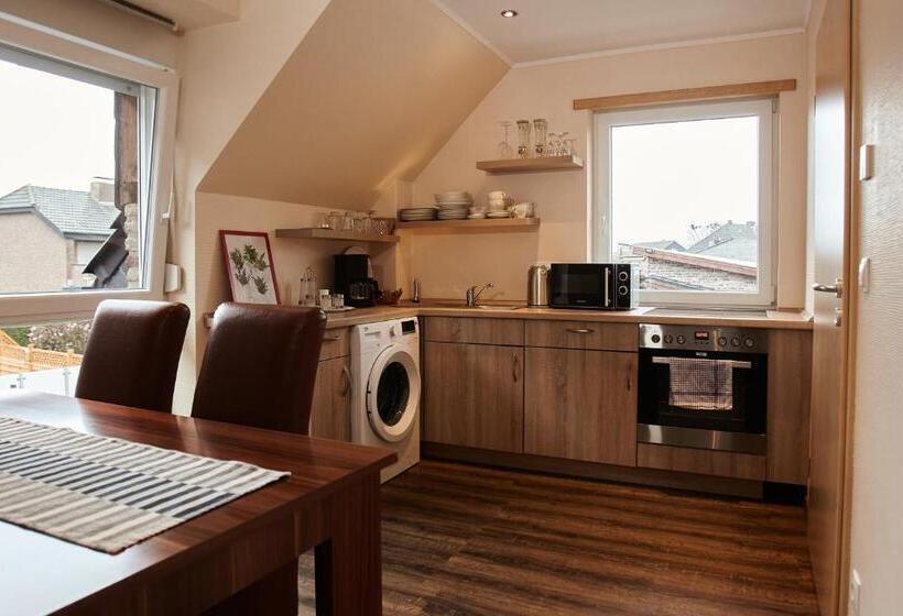 带1个卧室的带阳台的公寓, Restaurant Doppeladler