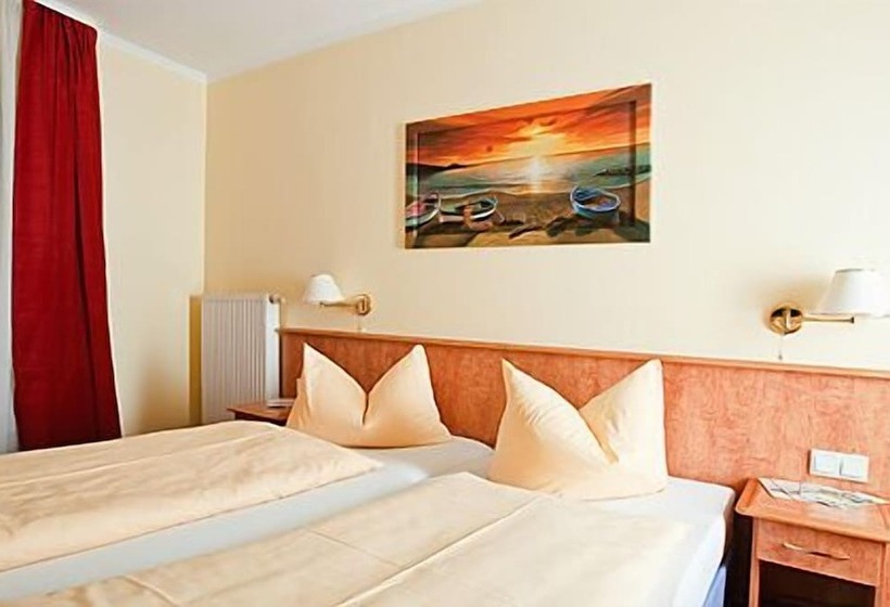 标准单人间, Restaurant Doppeladler