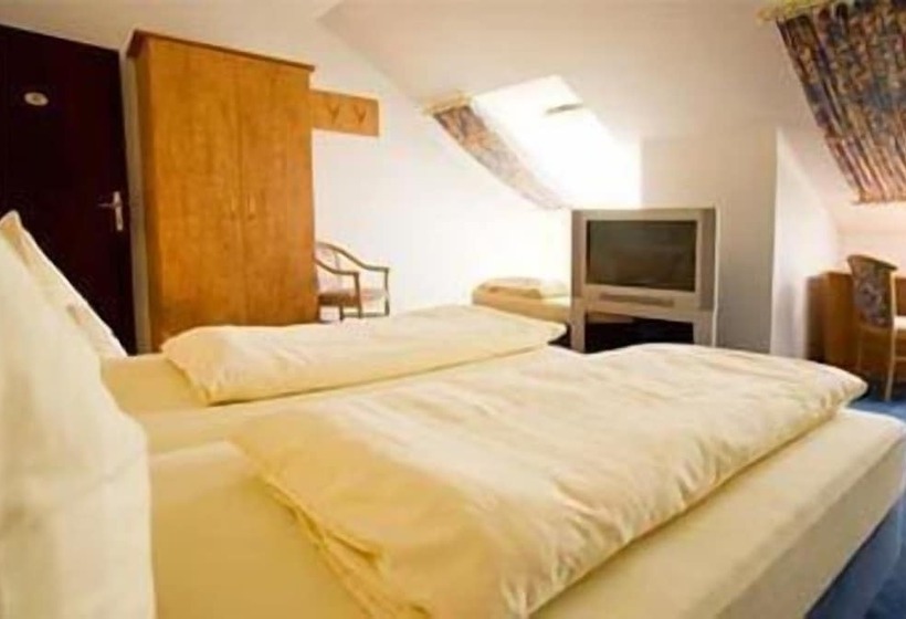 标准间, Restaurant Doppeladler