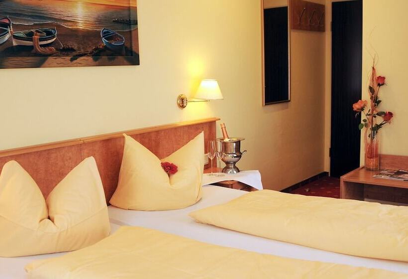 标准间, Restaurant Doppeladler