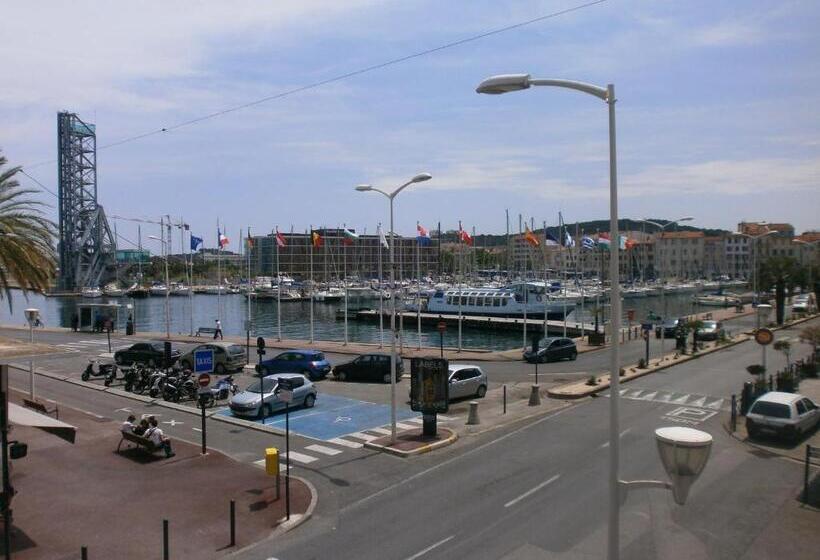 غرفة قياسية, Restaurant La Frégate