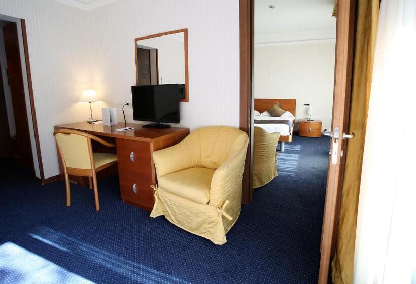 חדר סטנדרט לארבעה, San Rocco