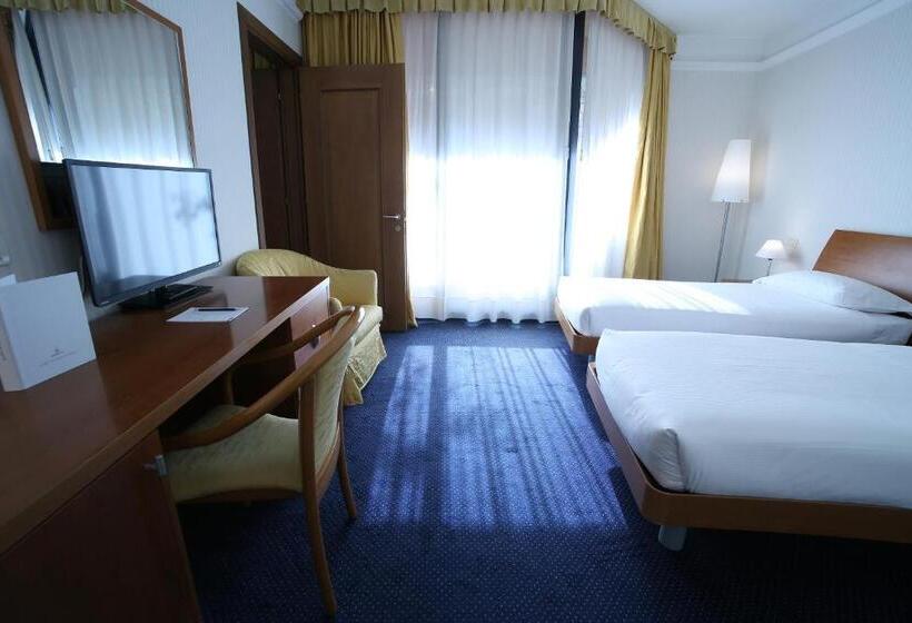 חדר סטנדרט לארבעה, San Rocco