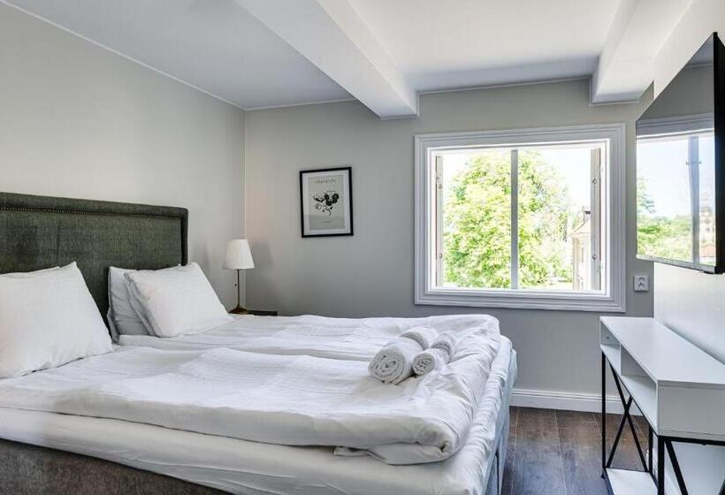 Standart Oda, Söderfors Herrgård