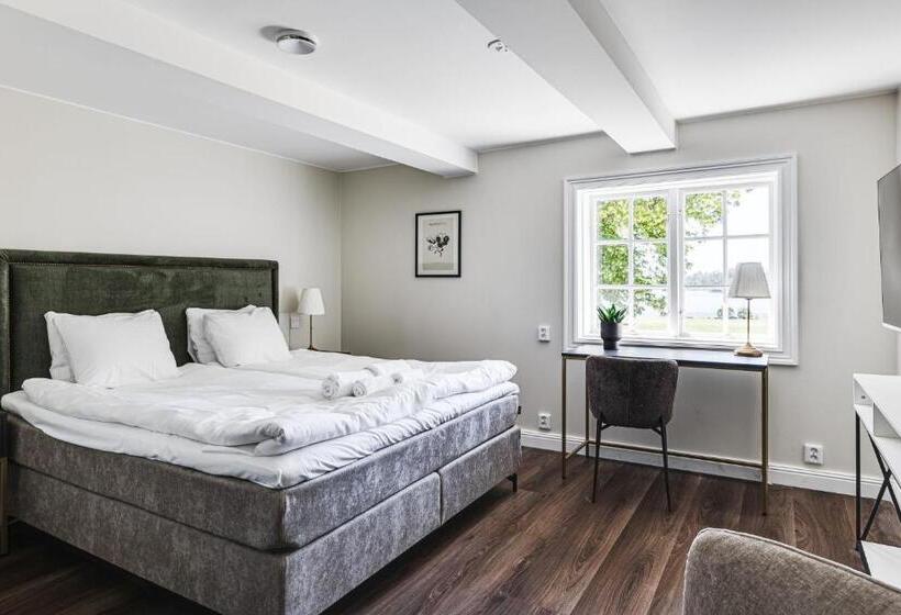 Deniz Manzaralı Standart Oda, Söderfors Herrgård