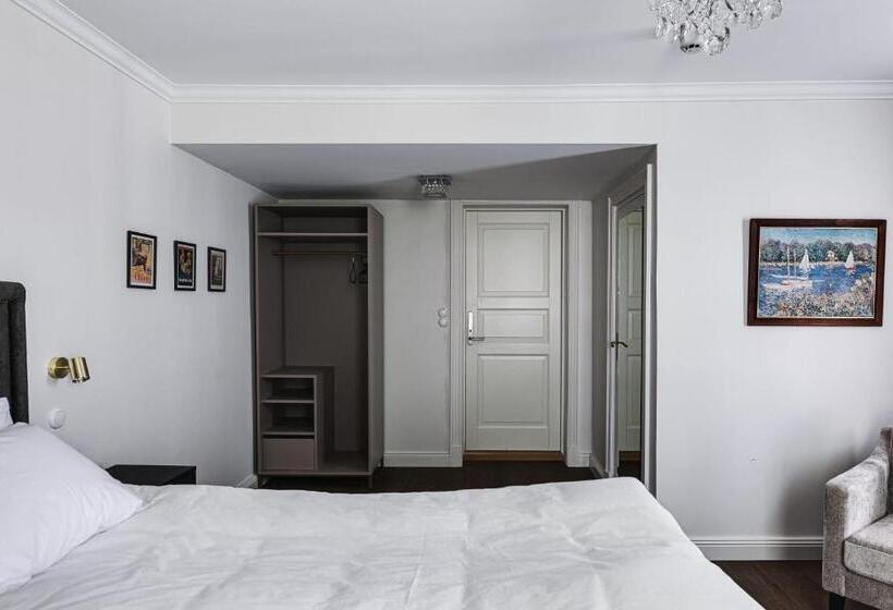 Superior Oda, Söderfors Herrgård