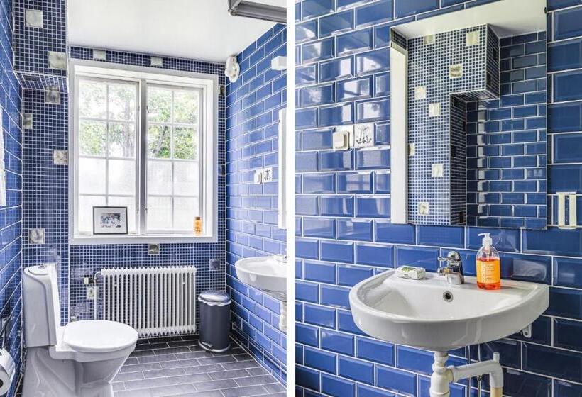 Delüks Oda, Söderfors Herrgård