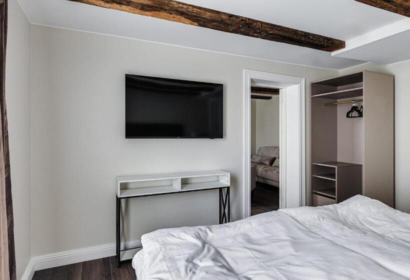 Aile Süiti, Söderfors Herrgård