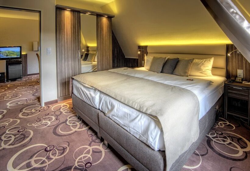 Royal-huone, Nordwest Hotel Bad Zwischenahn