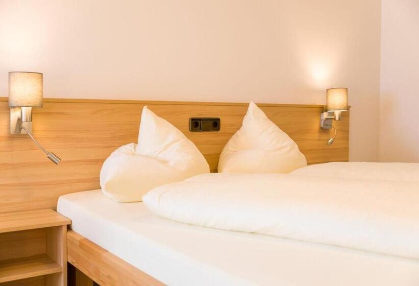 Номер Стандарт, Landgasthof Bauerngirgl