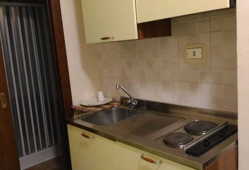Quarto Estandar Individual, Sirio