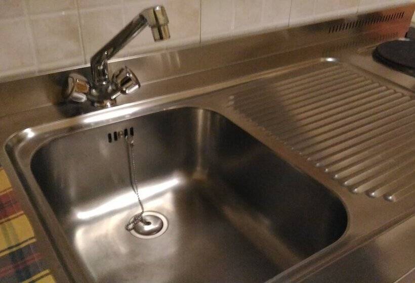 اتاق استاندارد یک نفره, Sirio