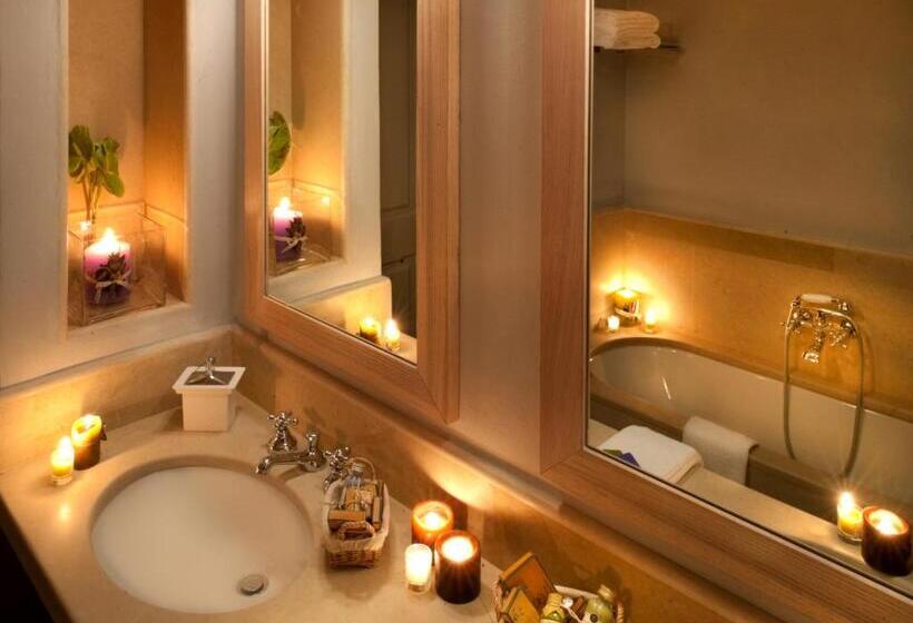 سوییت خانوادگی, Val Di Luce Spa Resort