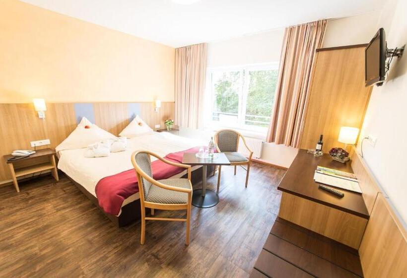 수피리어 싱글 룸, Waldhotel Felschbachhof