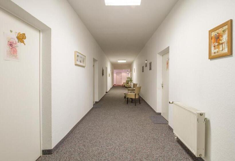 スタンダードルーム, Waldhotel Rennsteighöhe