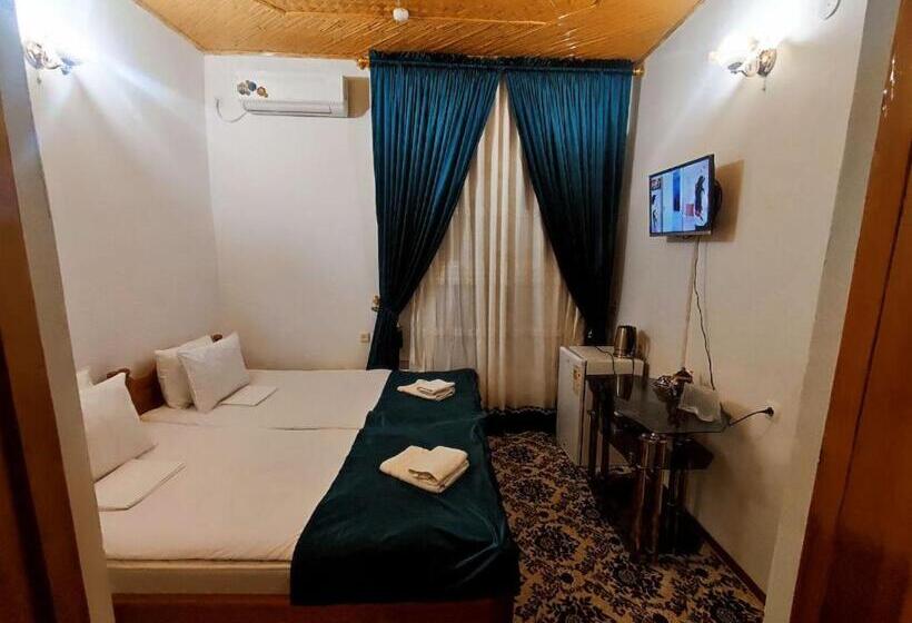 スタンダードルーム, Boutique Hotel Parvina