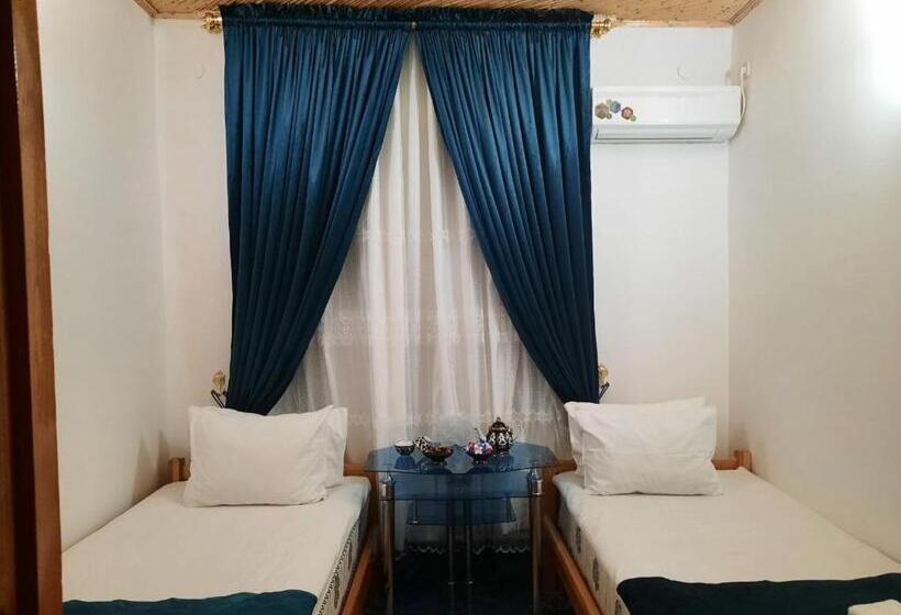 이코노미 룸, Boutique Hotel Parvina