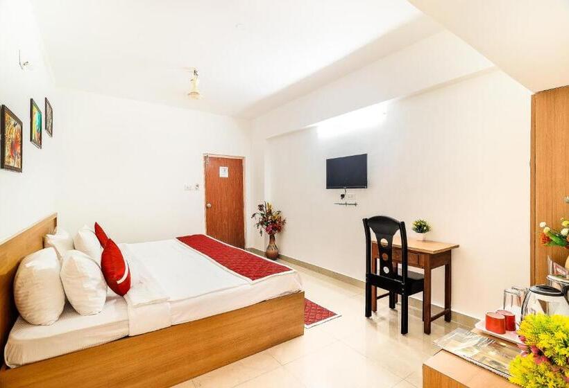 家庭间, Octave Paris Residency