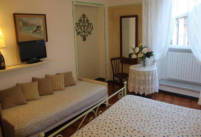 Номер Стандарт, Affittacamere Monica