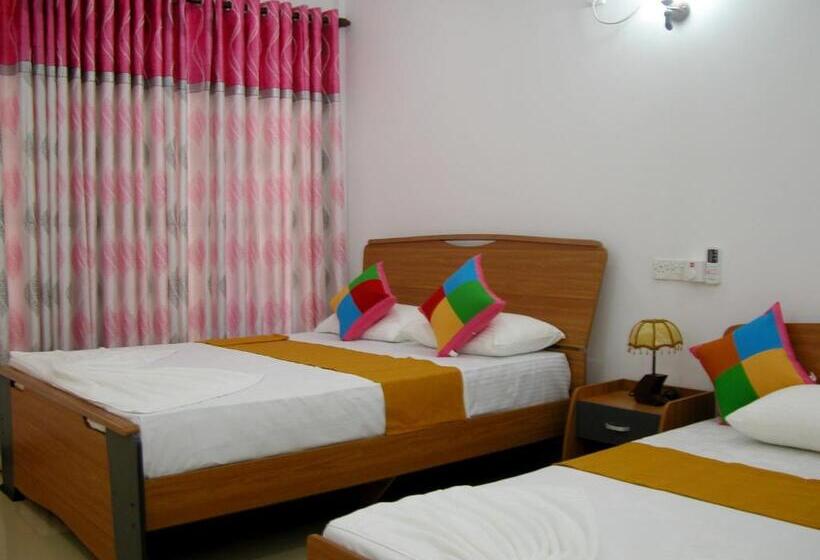 Quarto Triplo Deluxe, Sigiri Regal Residence