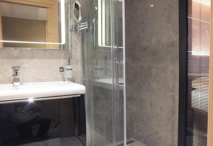 バルコニー付きスタンダードルーム, Candan Citybeach