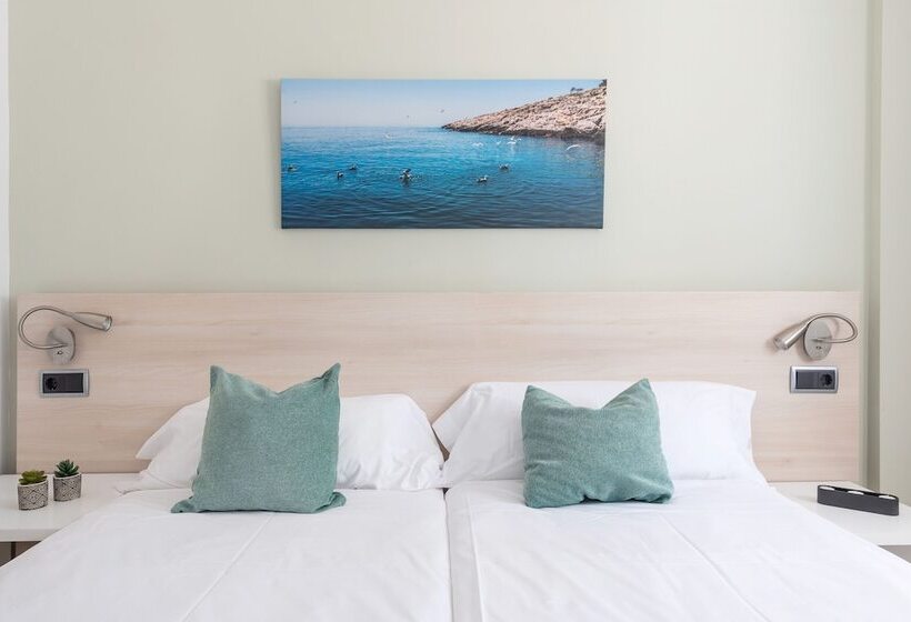 شقة سوبيريور غرفة نوم واحدة مطلة على حمام السباحة, Olive Beach Apartamentos