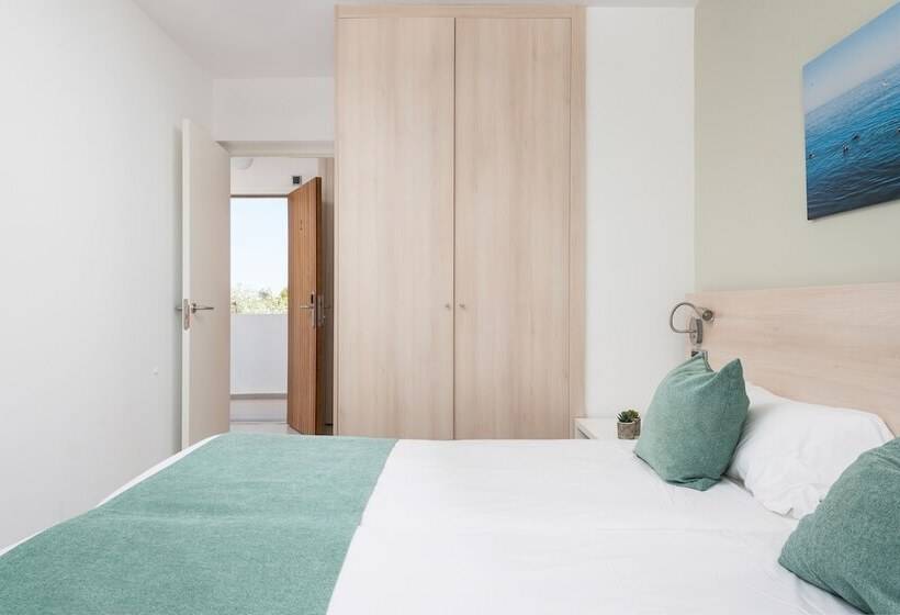 شقة سوبيريور غرفة نوم واحدة مطلة على حمام السباحة, Olive Beach Apartamentos